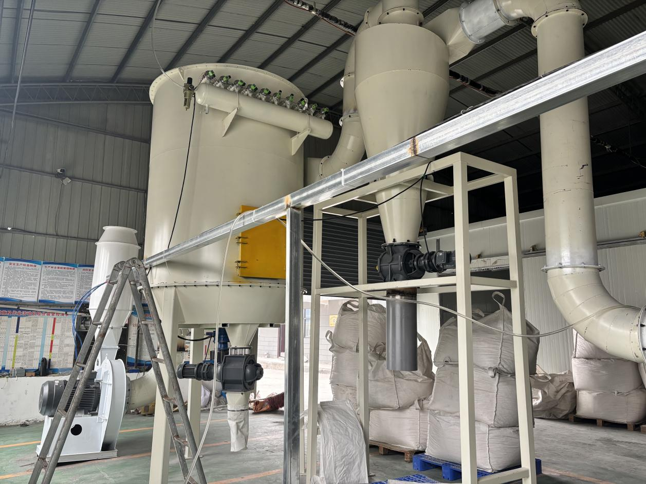 A Xingshengwei ömlesztett árukat küld Vietnamba, kihasználva Kína és Vietnam logisztikai előnyeit az ASEAN-piaci együttműködés elmélyítésére.